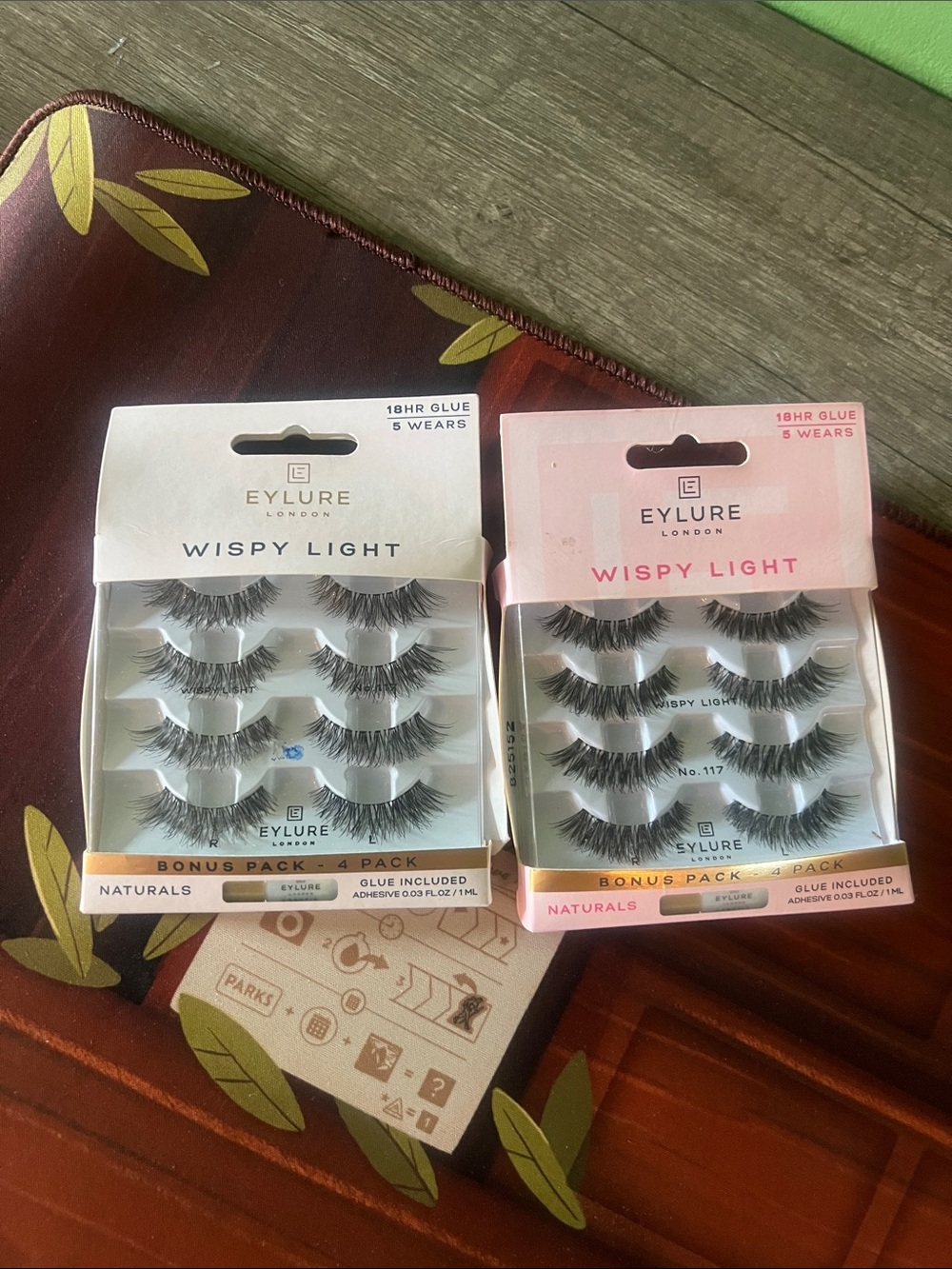 Eylure Wispy Light False Lashes - Black (2 Pack)
